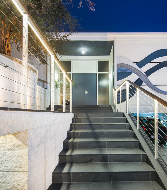 Entry - West View contemporaneo-entrada