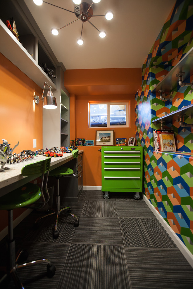 Inspiration for a small eclectic gender-neutral kids' playroom for kids 4-10 years old in Seattle with carpet, multi-coloured walls and grey floor.