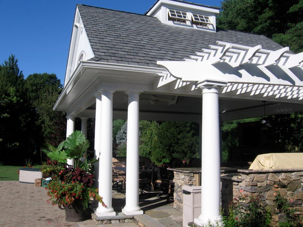 Custom Garden Decks, Patios, Pergolas & Gazebos