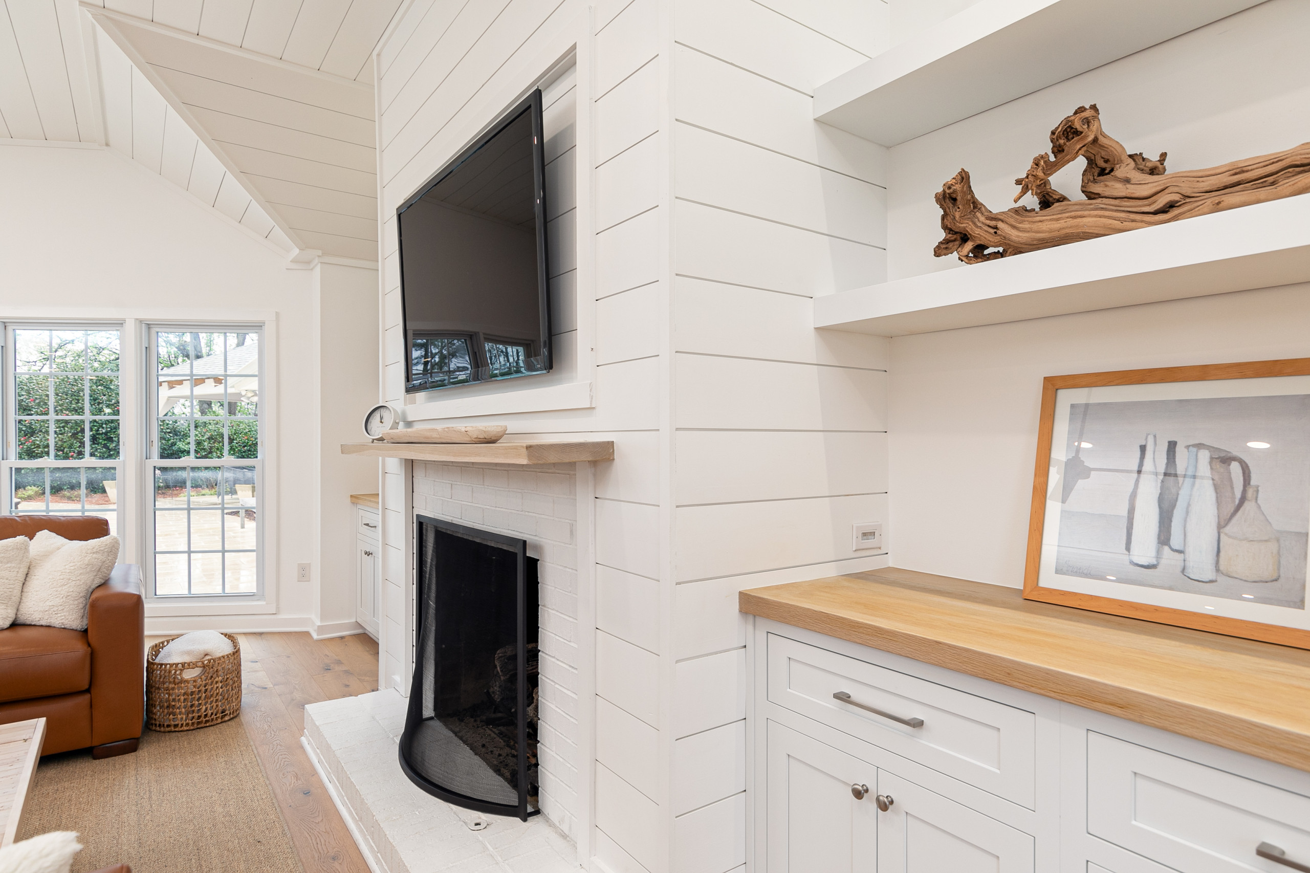 Nickel Gap Boarding w/ Custom Shelves