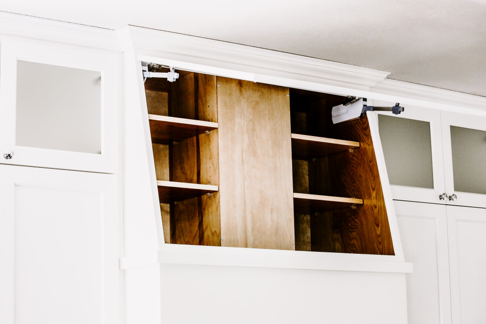 Inspiration for a transitional home design remodel in Seattle