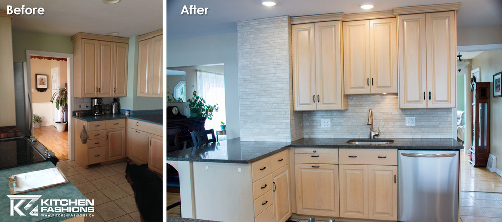 Example of a large trendy u-shaped porcelain tile eat-in kitchen design with an undermount sink, raised-panel cabinets, light wood cabinets, quartzite countertops, multicolored backsplash, porcelain backsplash, stainless steel appliances and a peninsula