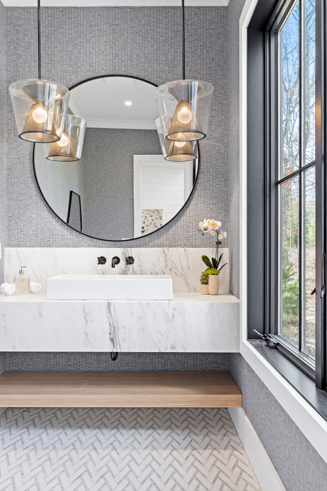 Design ideas for an expansive contemporary bathroom in New York.