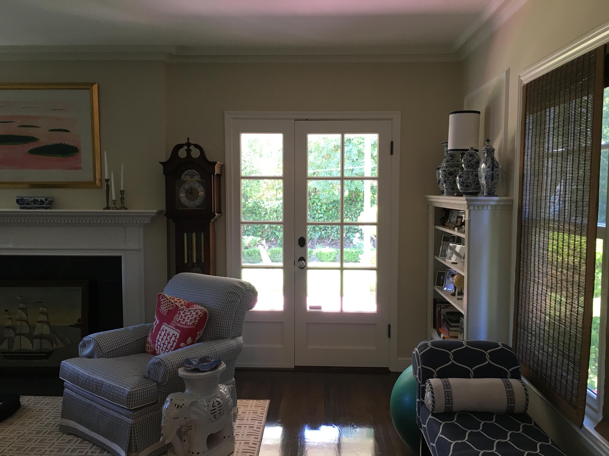 Colonial Revival - Living rm, before