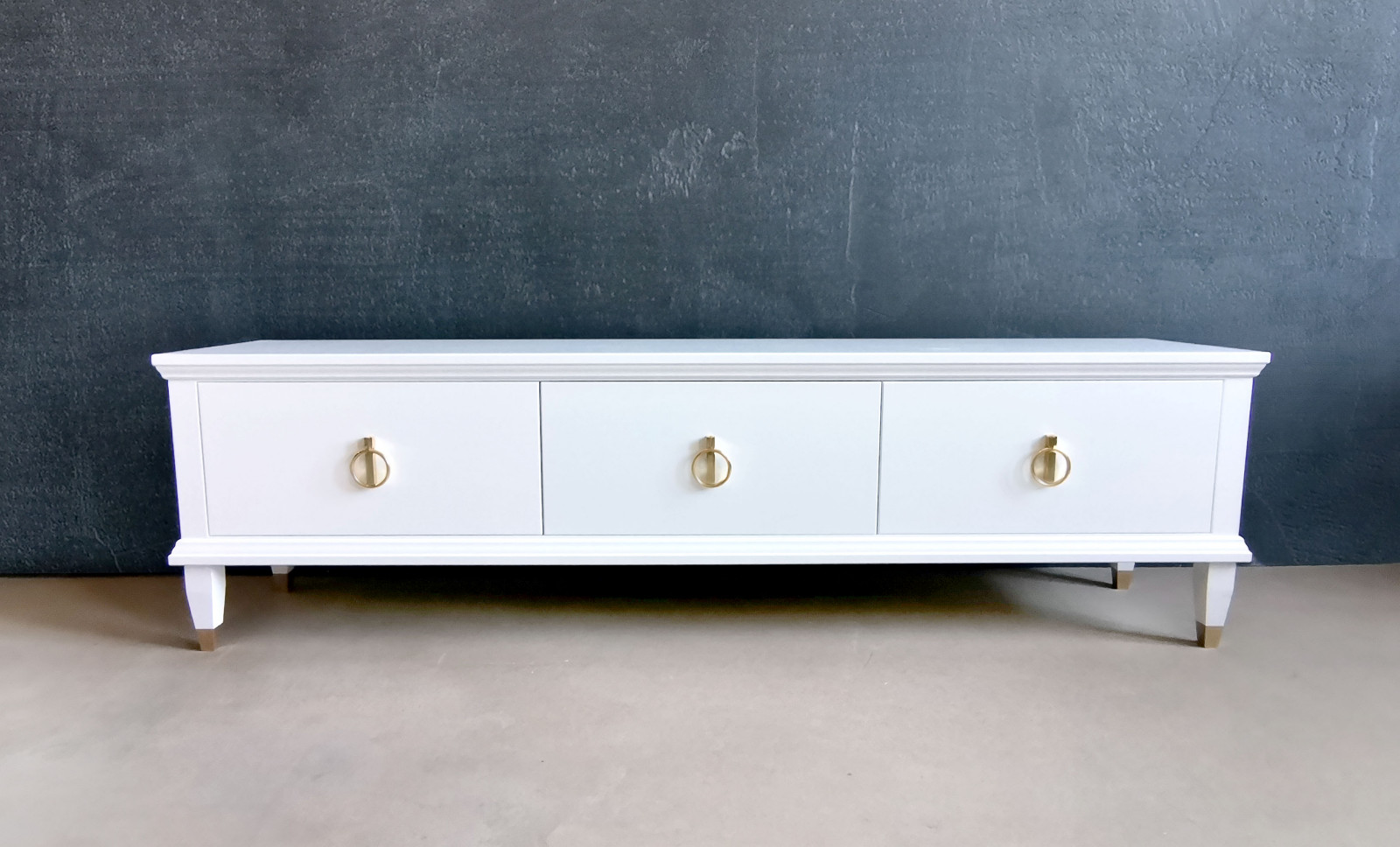 Тумба под ТВ