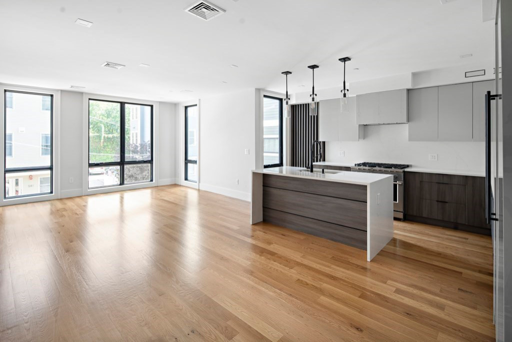 532 East 3rd Street Boston