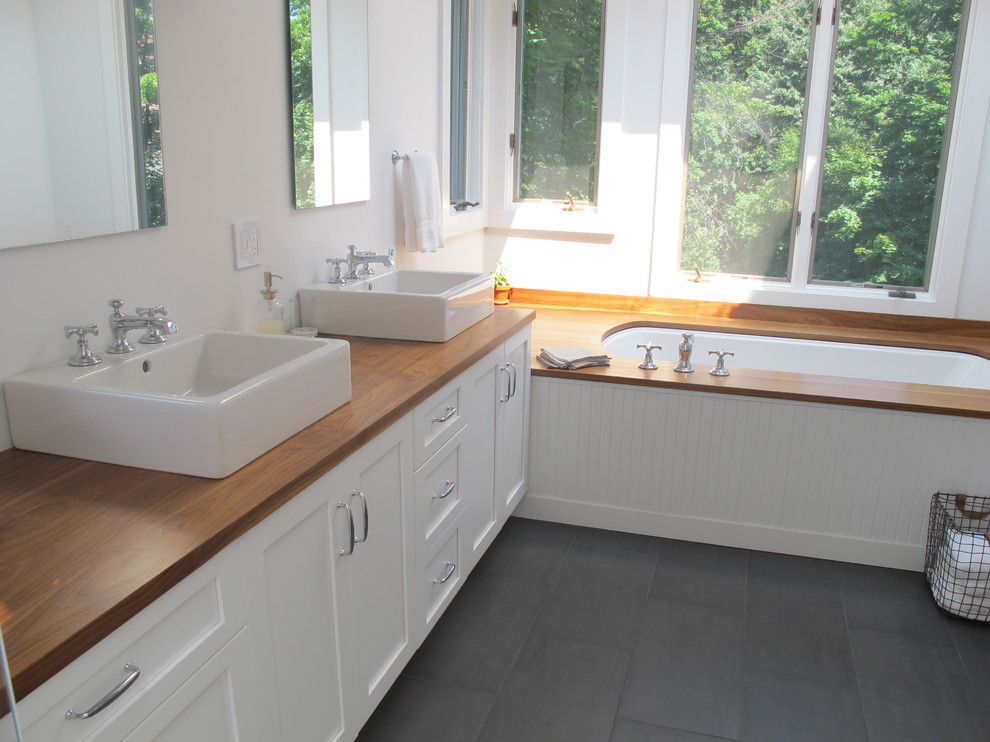 Example of a transitional bathroom design in Boston