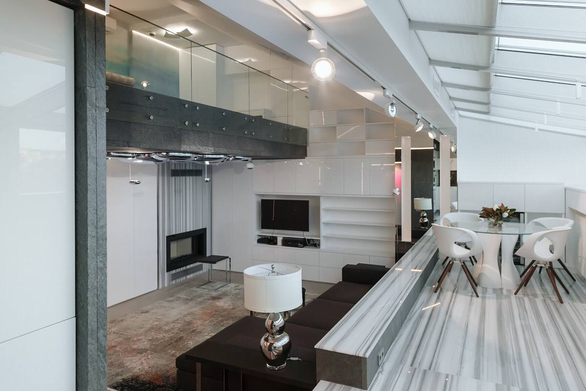 Квартира Студия 86м2 . Современная История в Историческом центре.