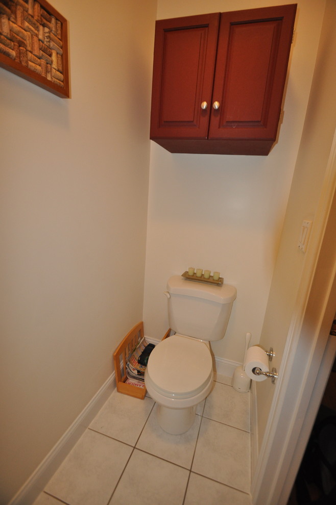 Simplistic Half Bath- Project 4373