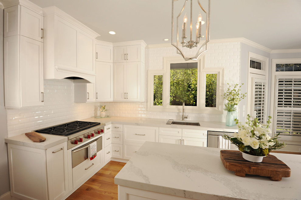 Inspiration for a transitional kitchen remodel in Atlanta