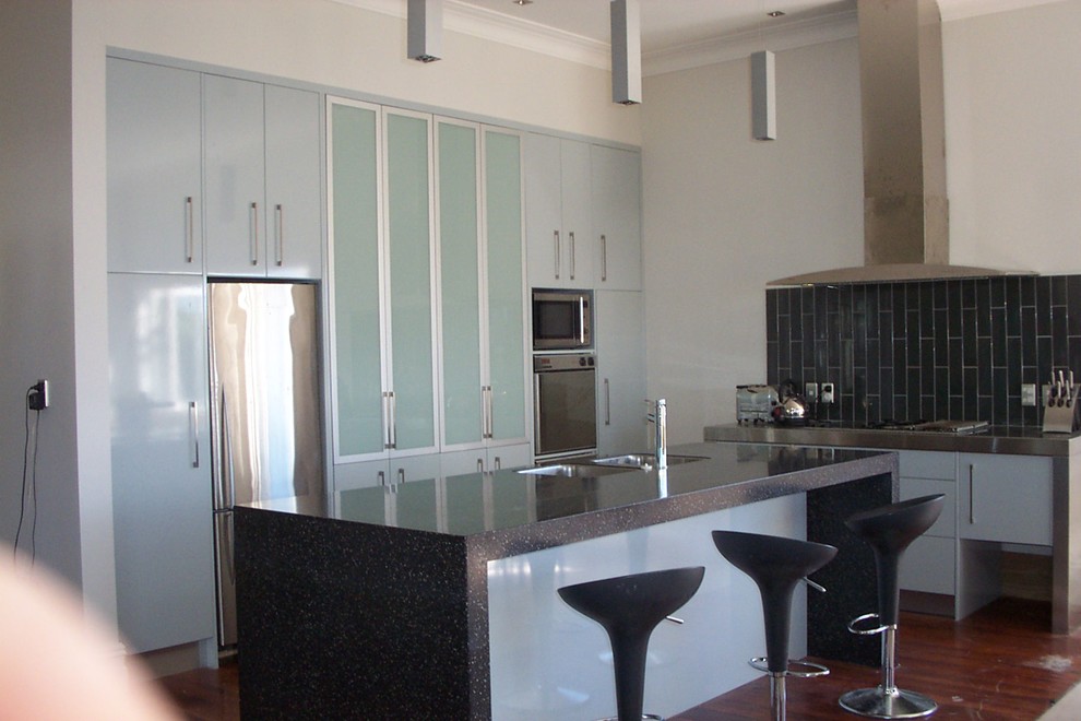 Light Grey Kitchen