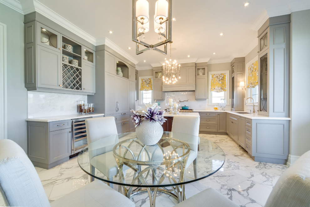 Home design - transitional home design idea in Toronto
