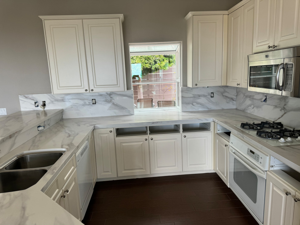 Quartz Kitchens