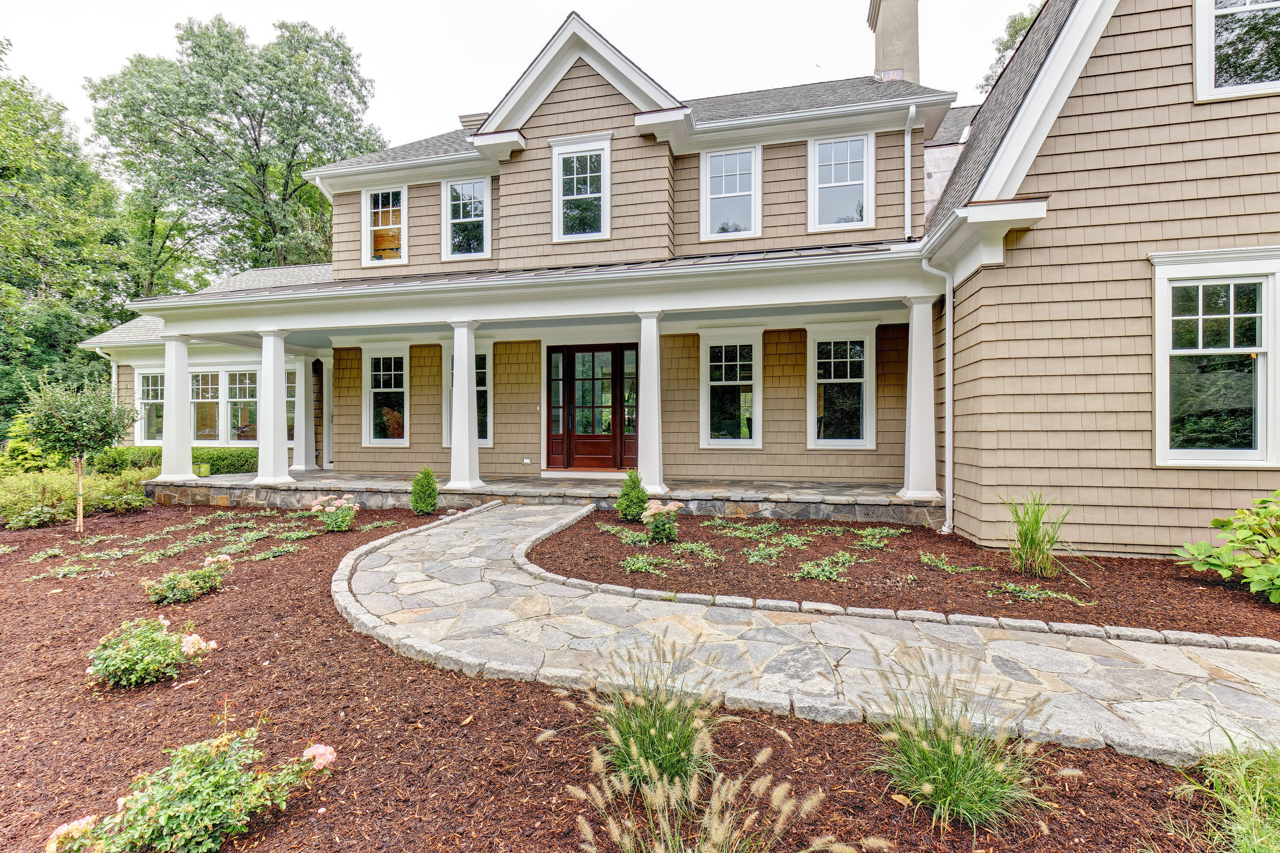 Danbury Traditional out & Modern in