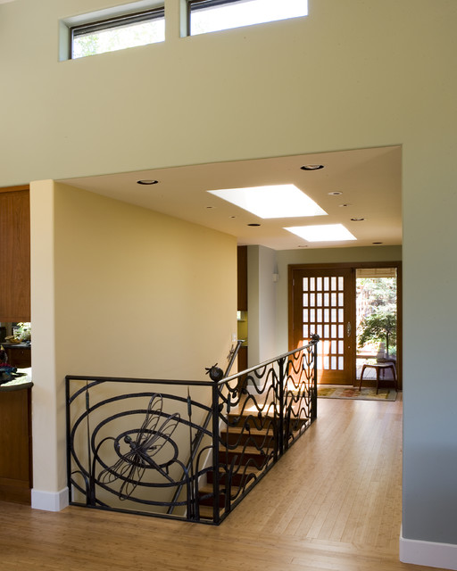 Railing sovremennyy-lestnitsa