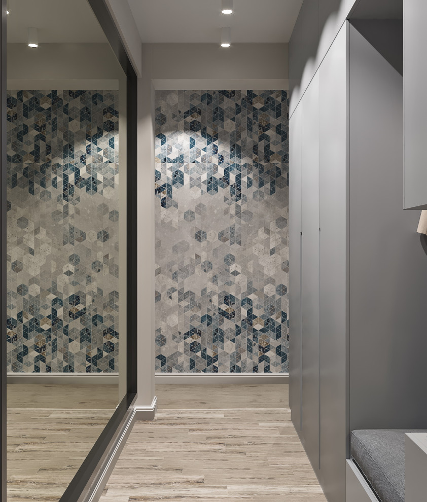 Прихожая. Вид от входной двери.