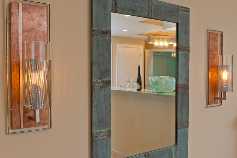 Home design - contemporary home design idea in Portland Maine