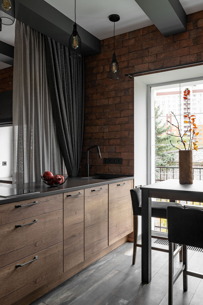 "Бунтарская"