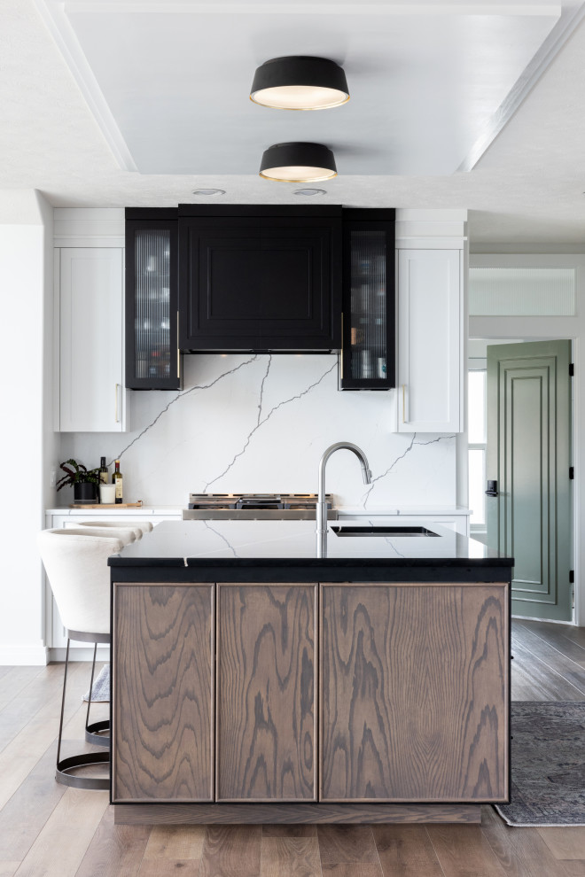Transitional kitchen photo in Omaha