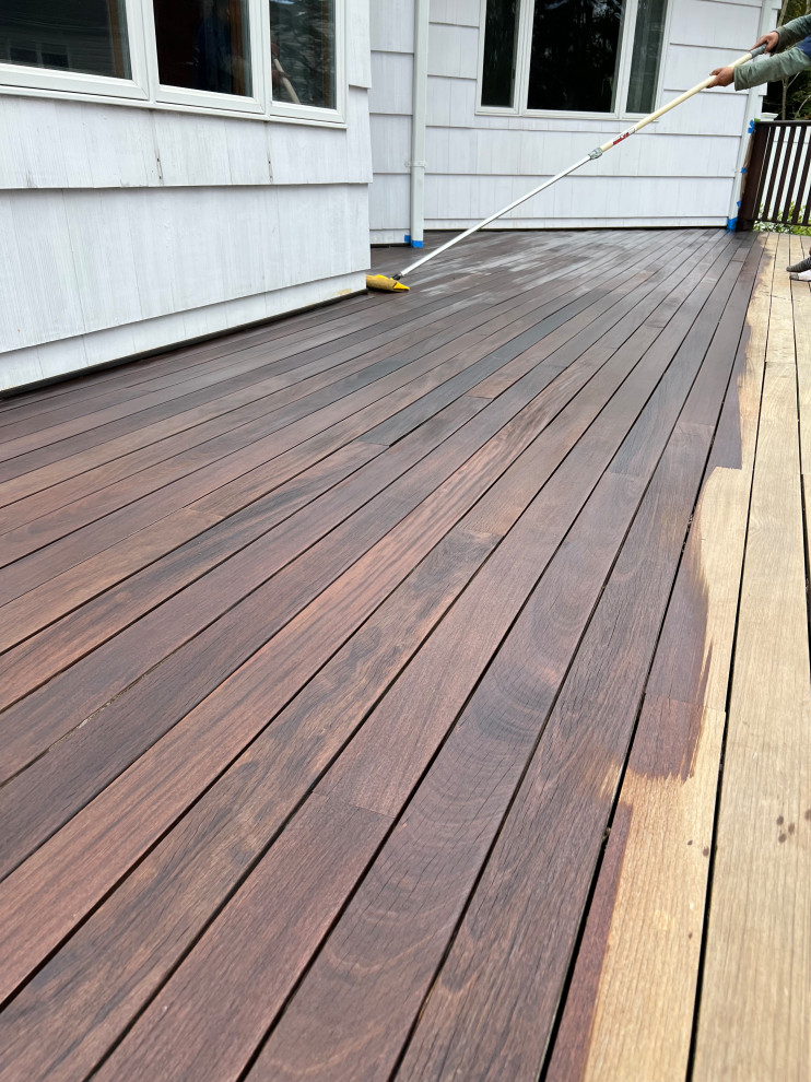 Prepping Wooden Deck for Staining