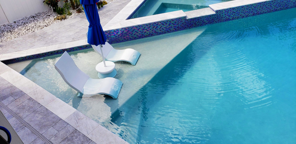Ultra-Modern Orlando Pool and Spa