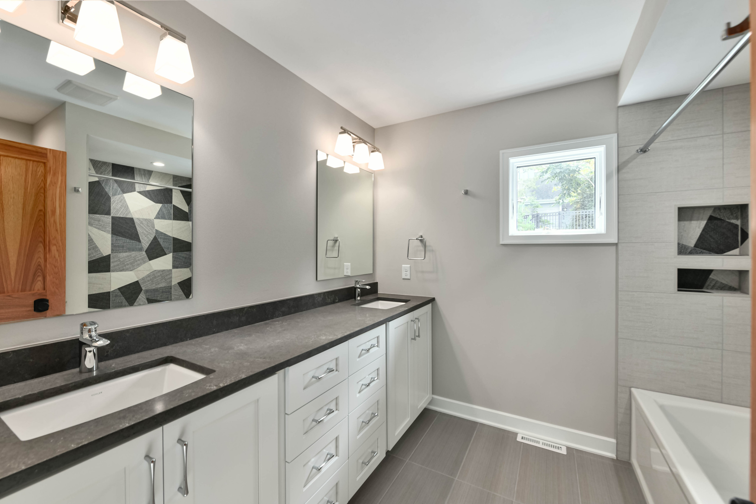 Okauchee Lake, Contemporary, New Construction