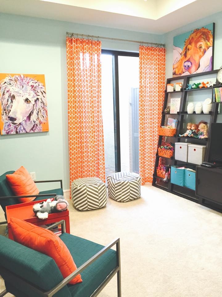 Photo of a contemporary kids' room in Miami.