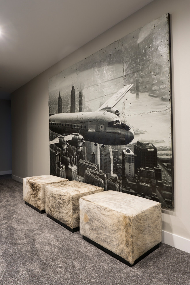 Inspiration for a transitional home design remodel in Cedar Rapids