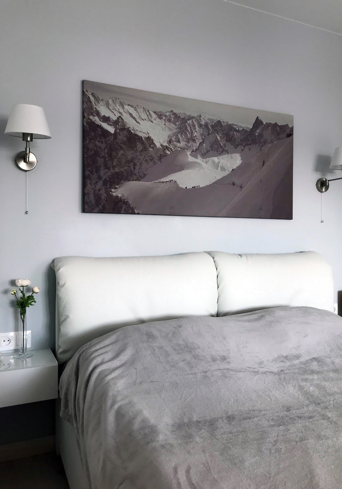 Однокомнатная белая студия