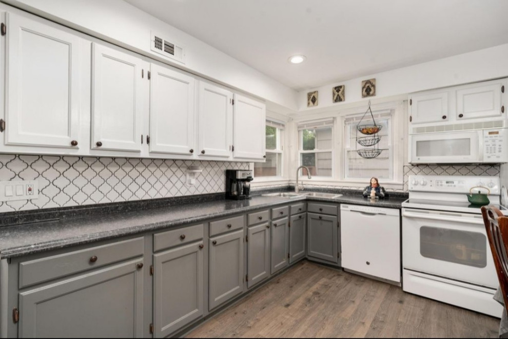 Kitchen Backsplash and Flooring