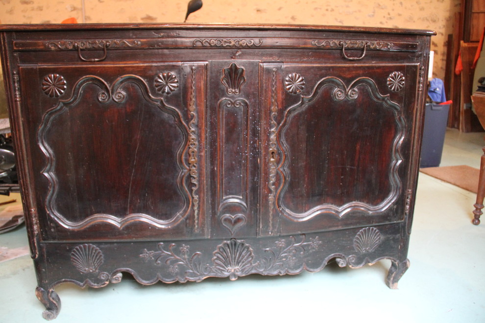 Buffet deux portes en merisier