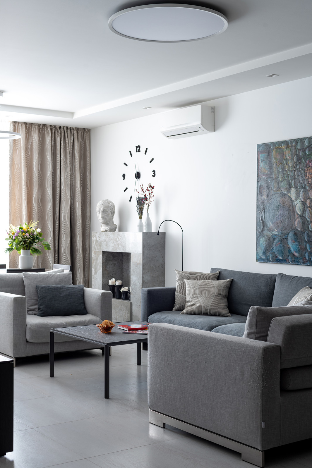 Современный стиль для молодого человека