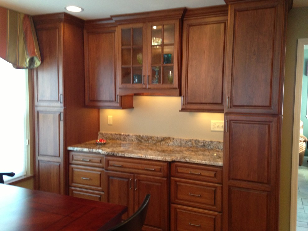 Transitional dining room photo in Cincinnati