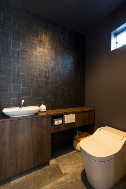 シンプルモダンなデザインの超快適な家 moderno-bagno-di-servizio