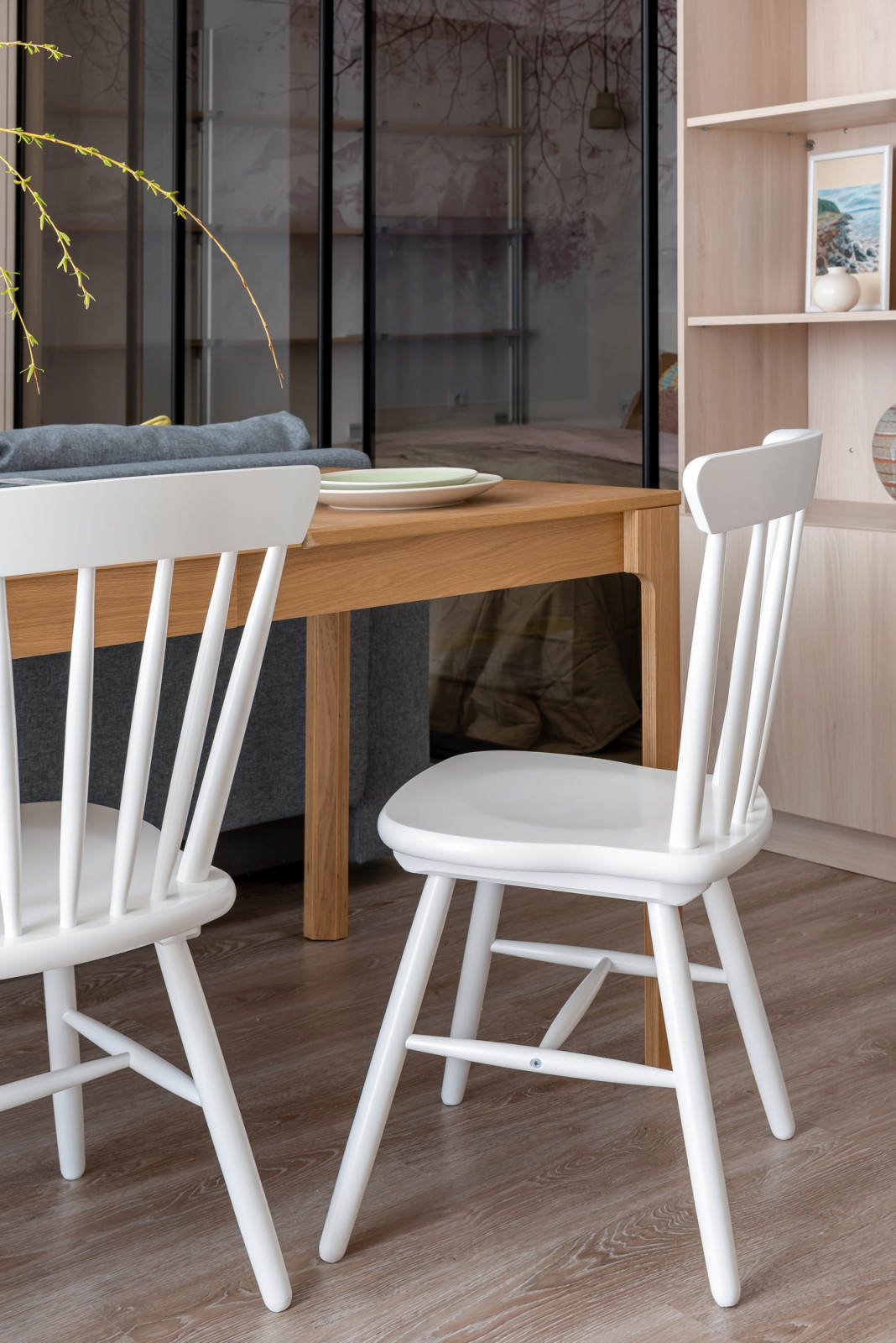 Реализованный проект двухкомнатной квартиры в г. Артем для молодой семьи.