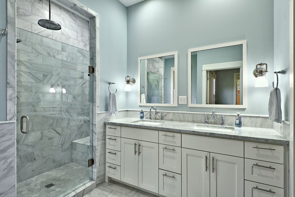 Photo of a transitional bathroom in Austin.