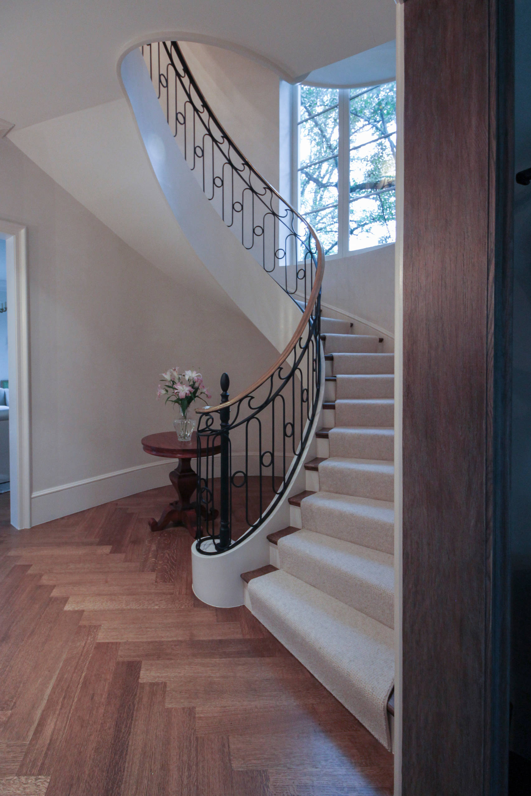61_Sculptural/Elliptical Staircase in Washington, DC 20008