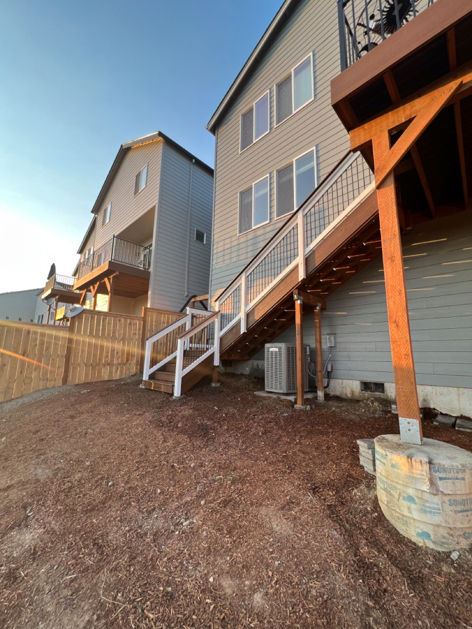 Gale Creek Terrace Accented Steps