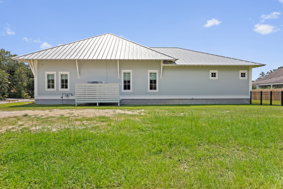 The Long Beach Cottage