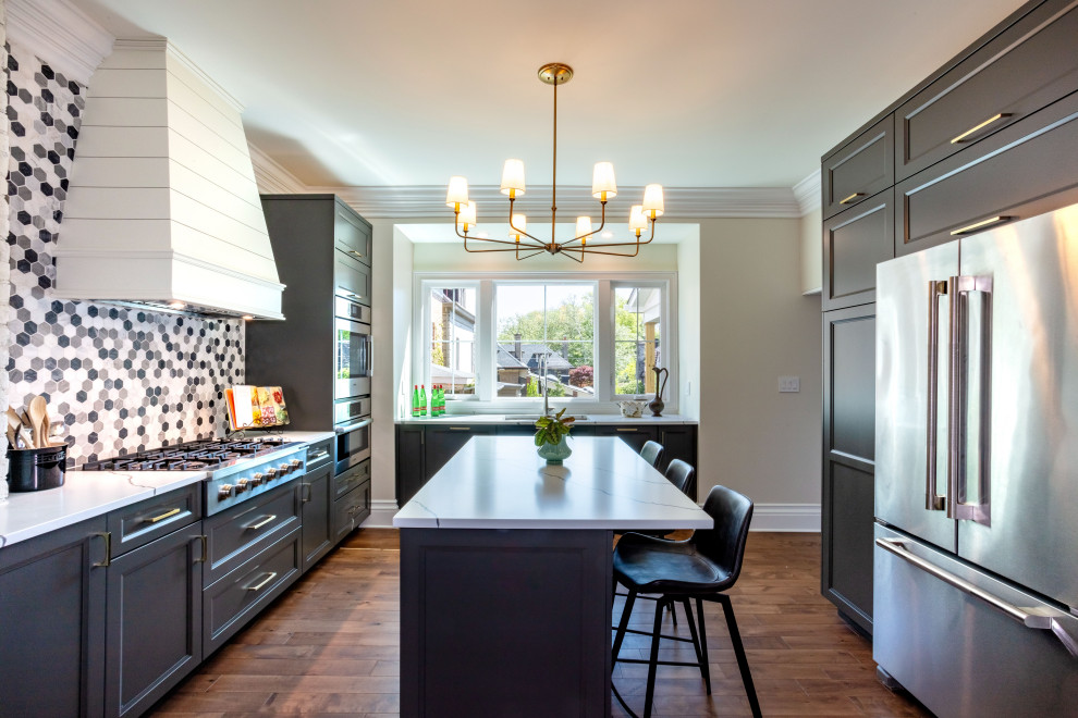 Kitchen - transitional kitchen idea