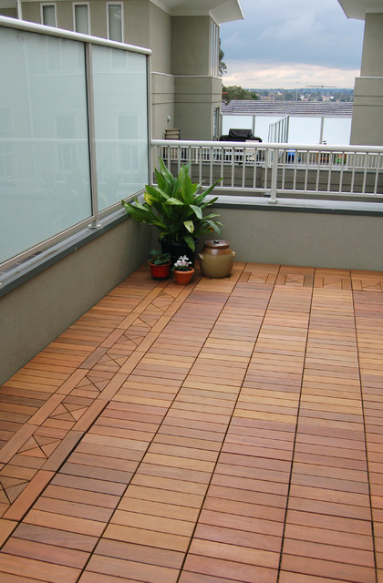 Ipe Wood Deck Tiles On A Small Condo Balcony Modern Patio