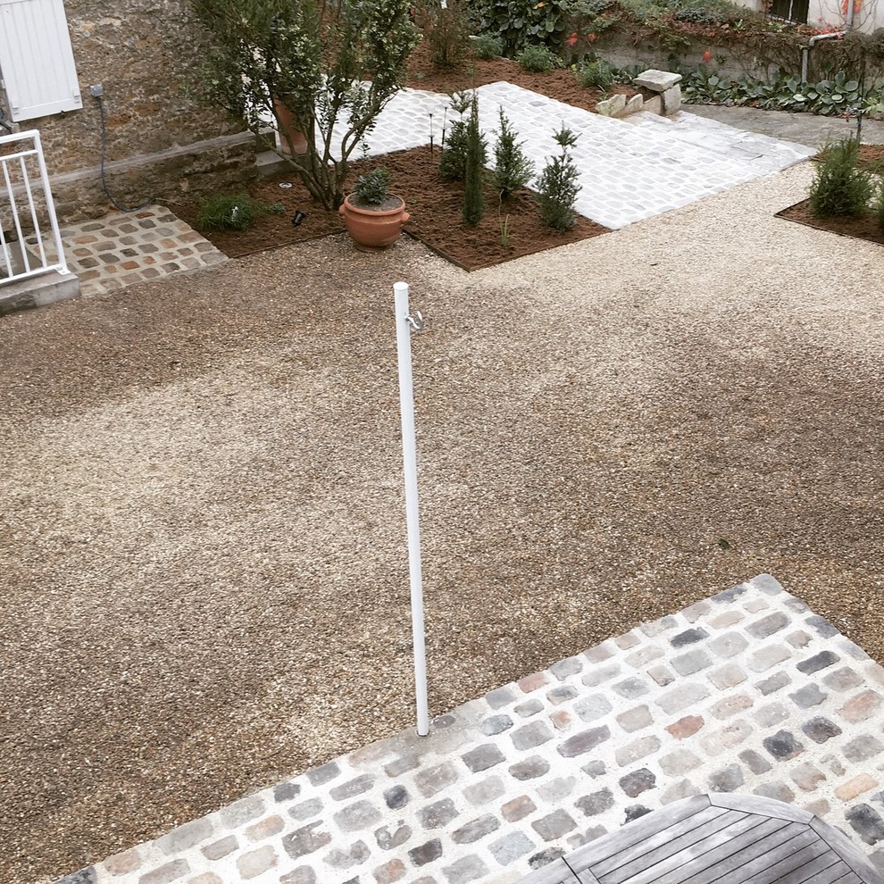Rappel de matériaux - accès à la porte d'entrée, accès escalier, terrasse