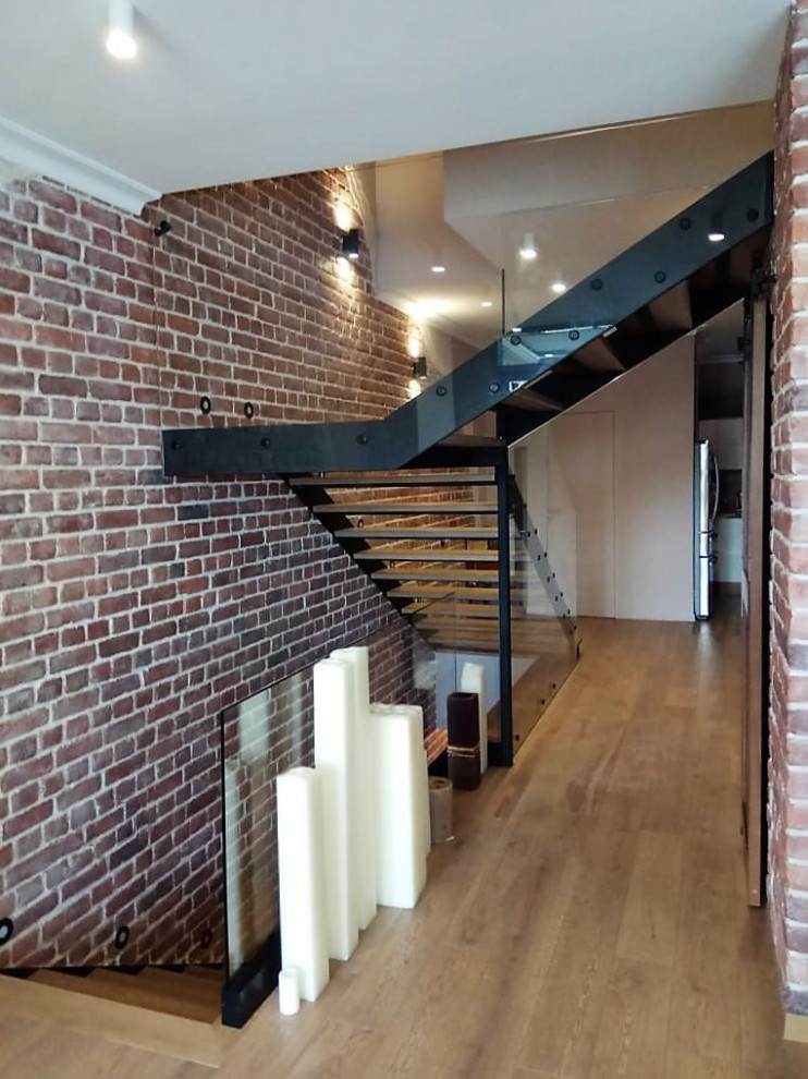 Лестница в интерьере в стиле Лофт