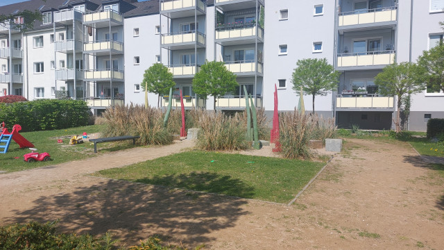 "SQUARE ROOMS", Duisburg contemporary-garden