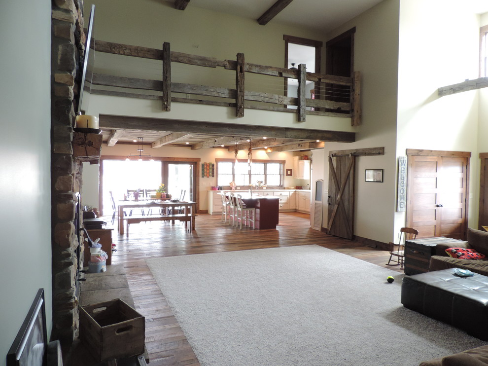 Kitchen - rustic kitchen idea