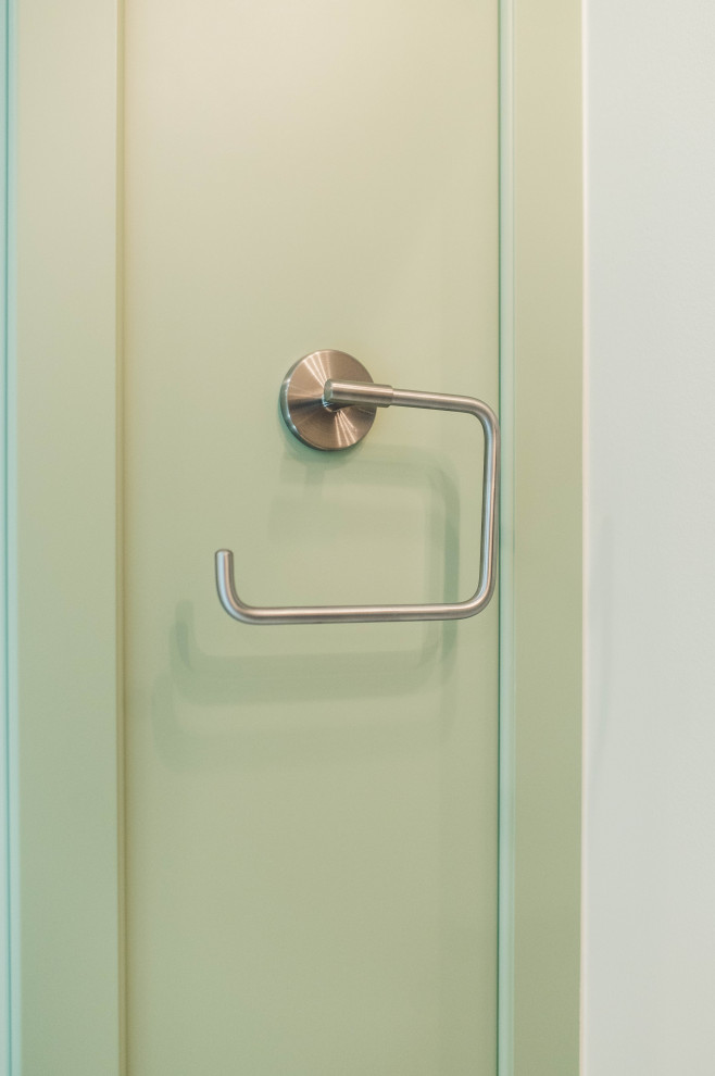 Woodhue Primary Bathroom
