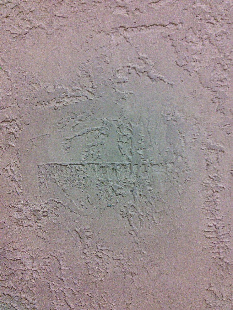 How to remove texture on walls?