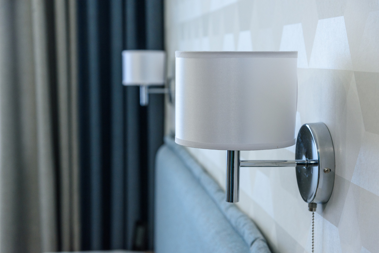 Город в синем