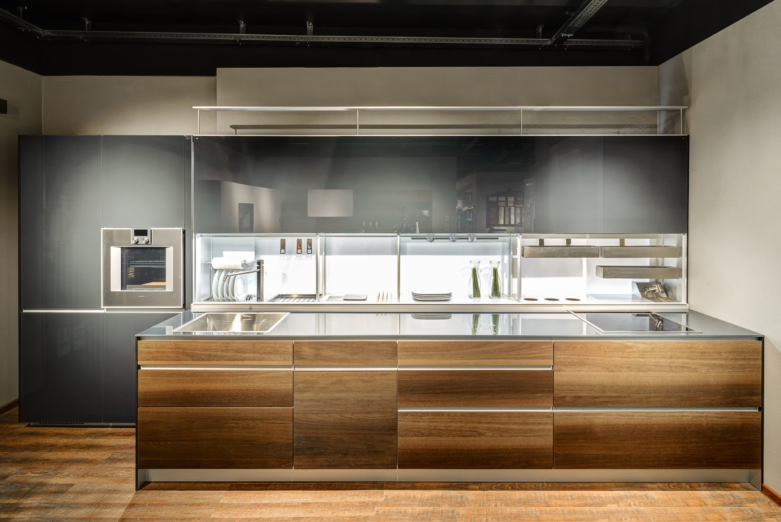 Кухня хайтек