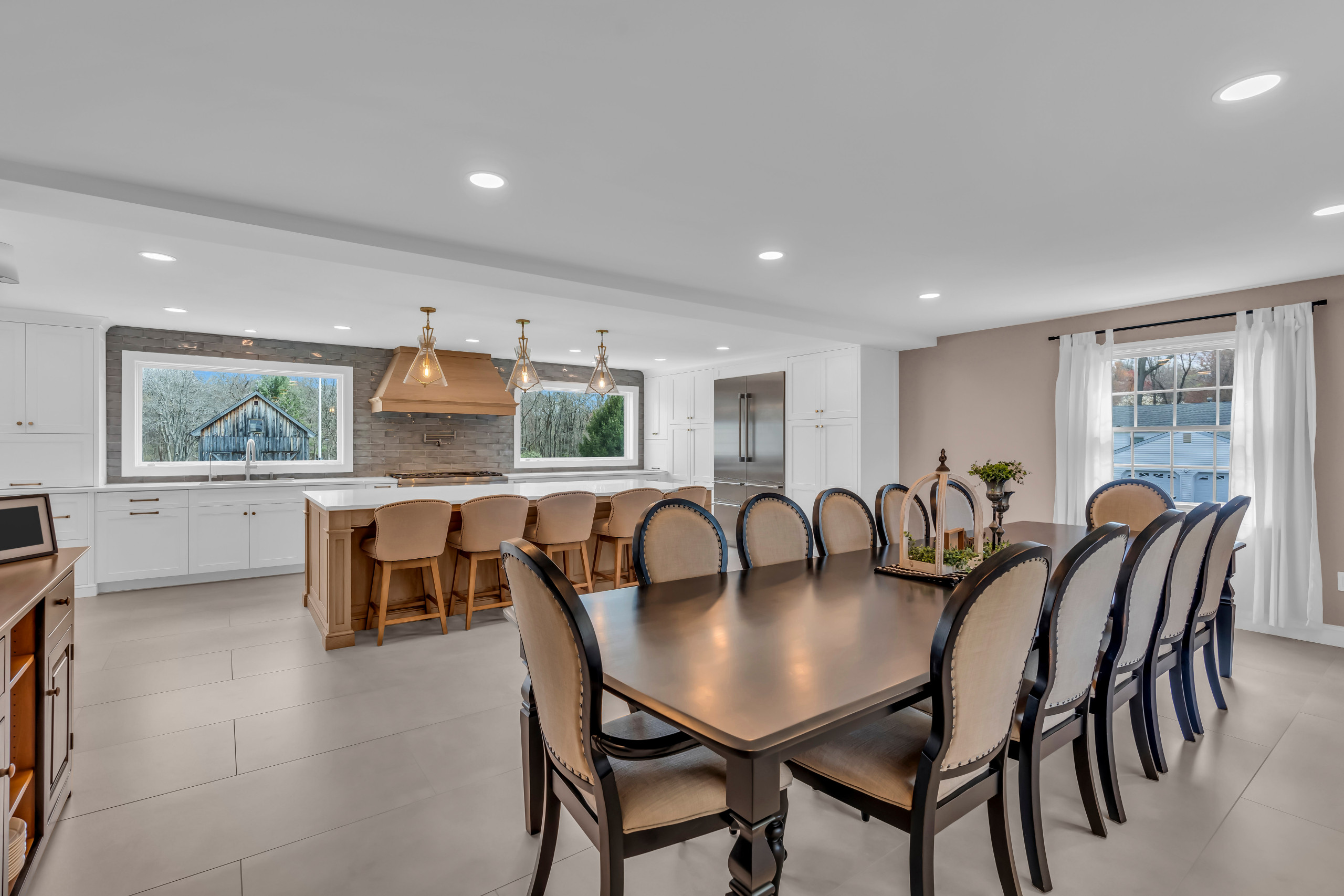 Monroe Kitchen